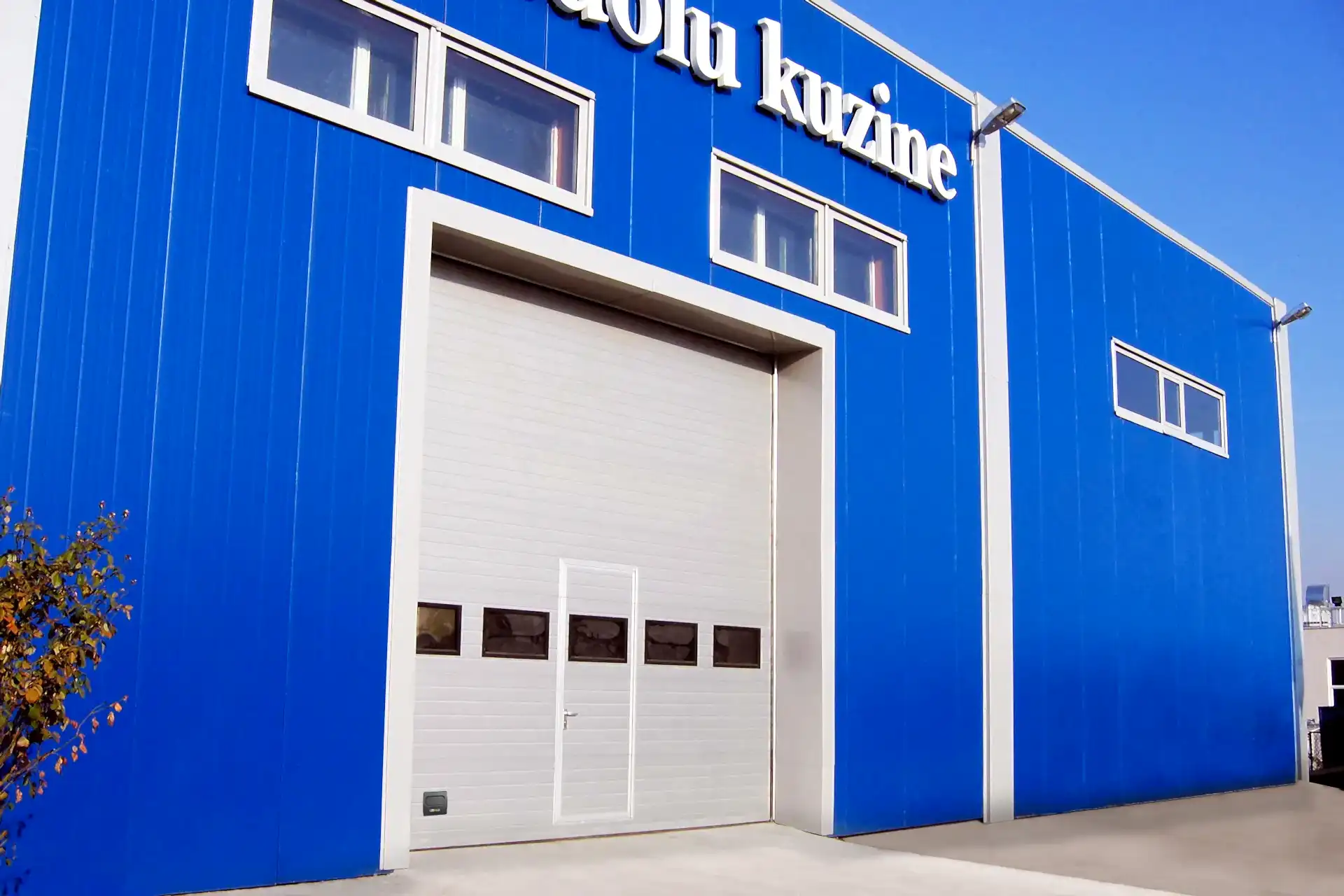 Fabrika Kapısı