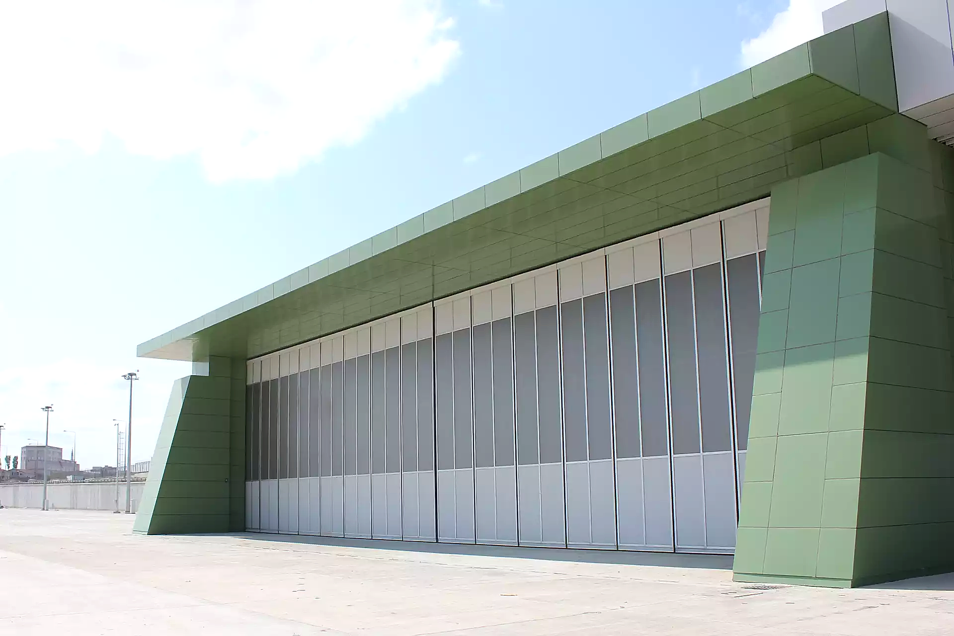 HANGAR (SABİHA-GÖKÇEN)-3